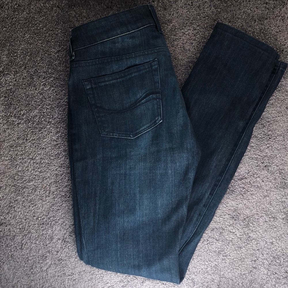 Skinny jeans